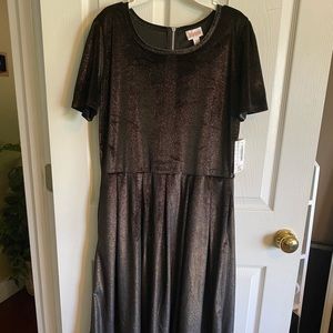 LuLaRoe Elegant Amelia Black and Gold XL NWT